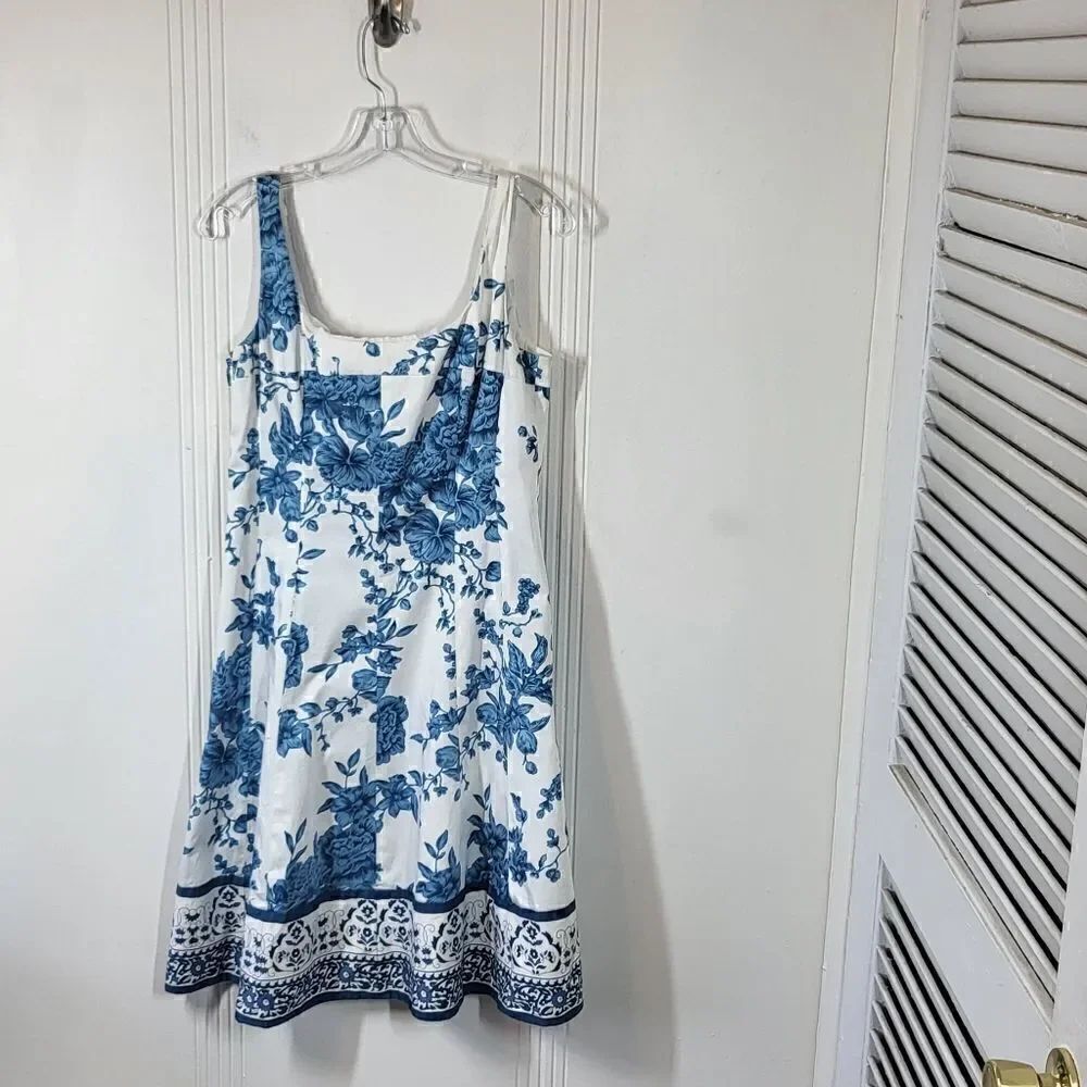 Nine West Blue & White Sleeveless Dress